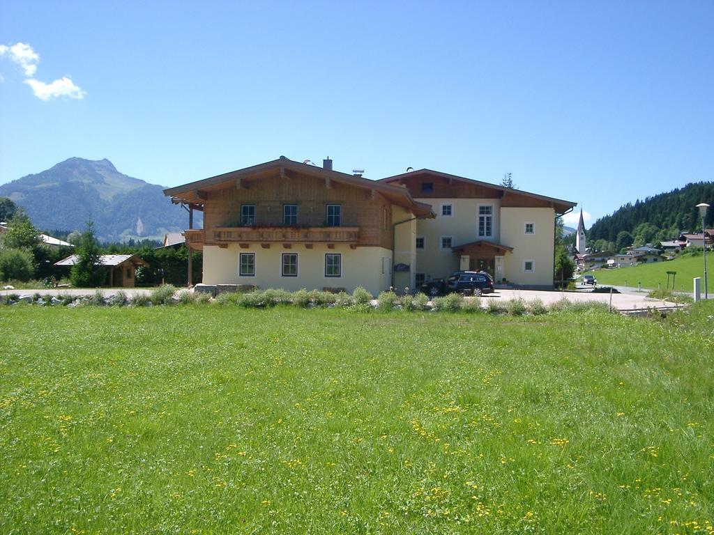 Romantik Pension Lehrberg Sankt Jakob in Haus Exterior photo